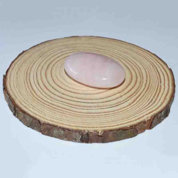 rose quartz pebbles