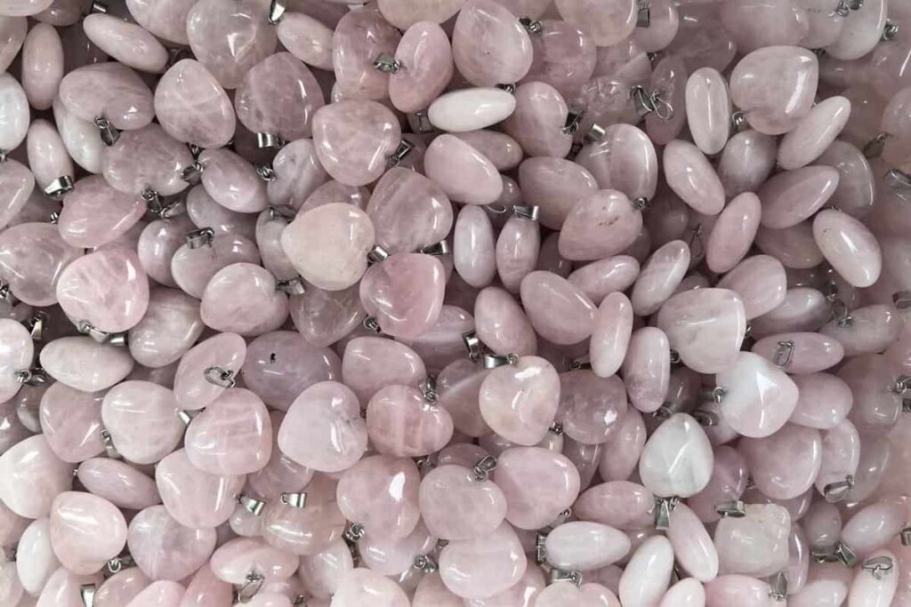 Rose Quartz Heart Pendant symbolizing love and compassion, highlighting rose quartz benefits for emotional healing
