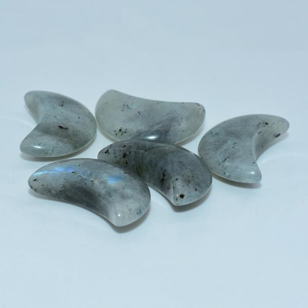 Labradorite Moon Crystals – Iridescent Gray Crescent Stones