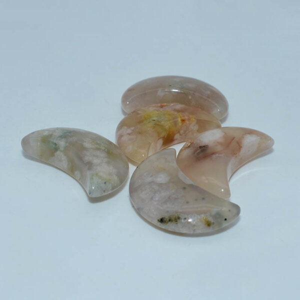 Cherry Agate & Pink Aventurine Moon Crystals – Soft Tones Collection