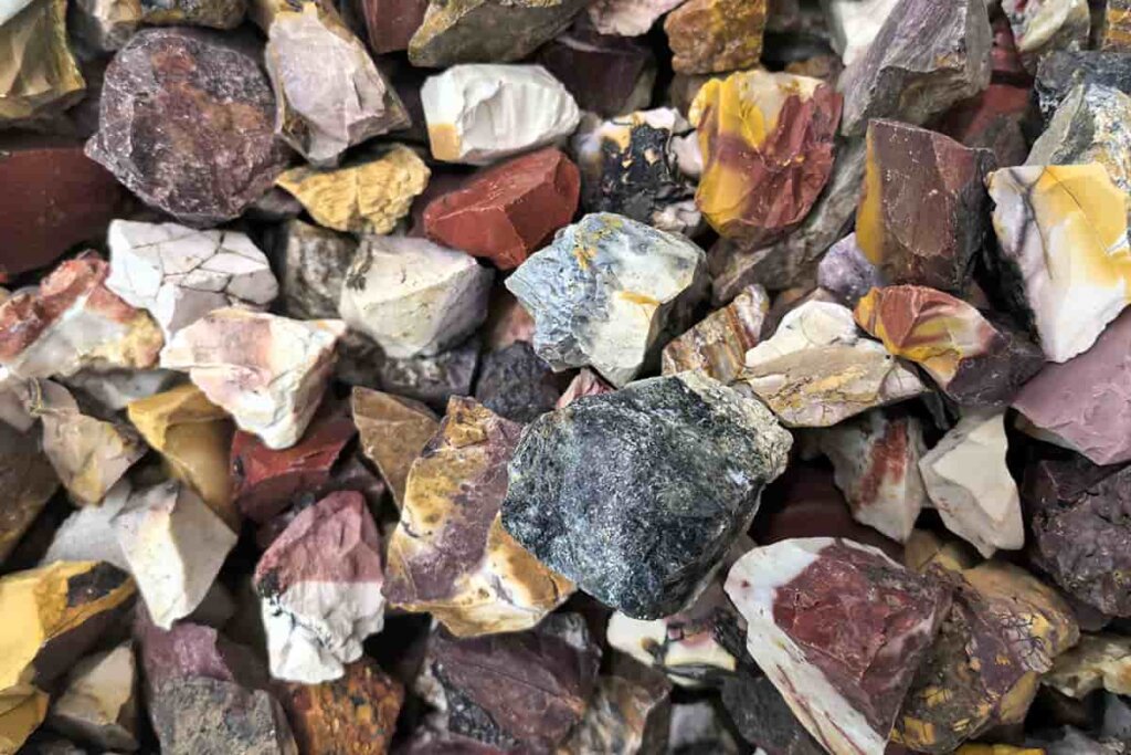 Mookaite Jasper Meaning – Mookaite Jasper rough stones with natural earthy red and mustard tones