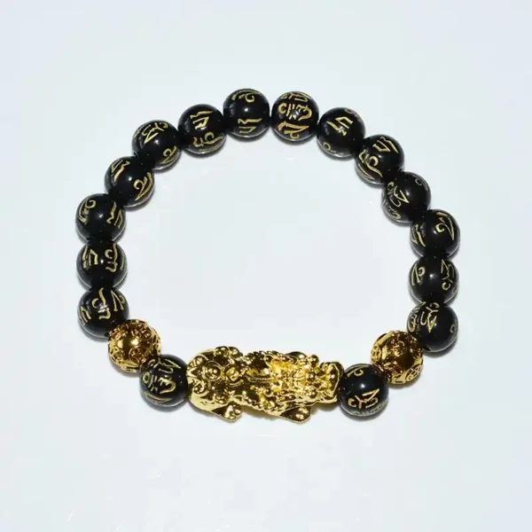 Feng Shui Obsidian Bracelet featuring Pixiu charm close-up